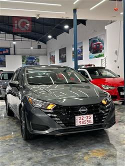 نيسان فيرسا